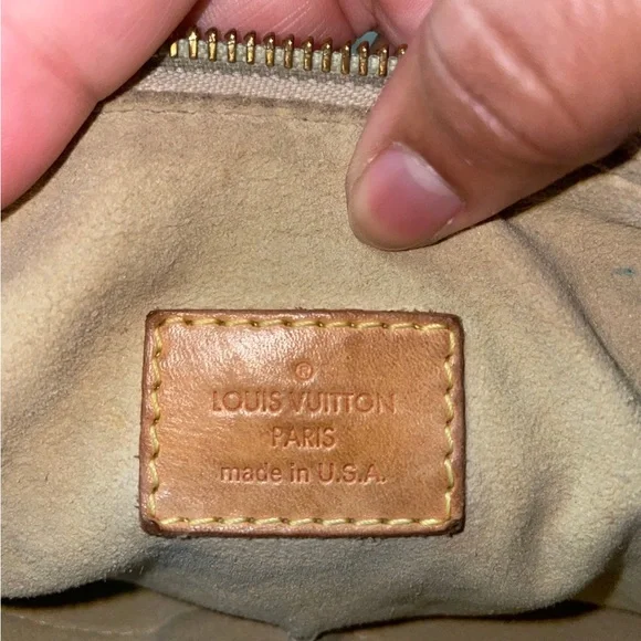 Louis Vuitton Evora MM - Picture 4 of 12